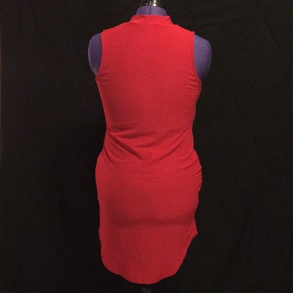 Lady’s party dress - Picture 2 of 2